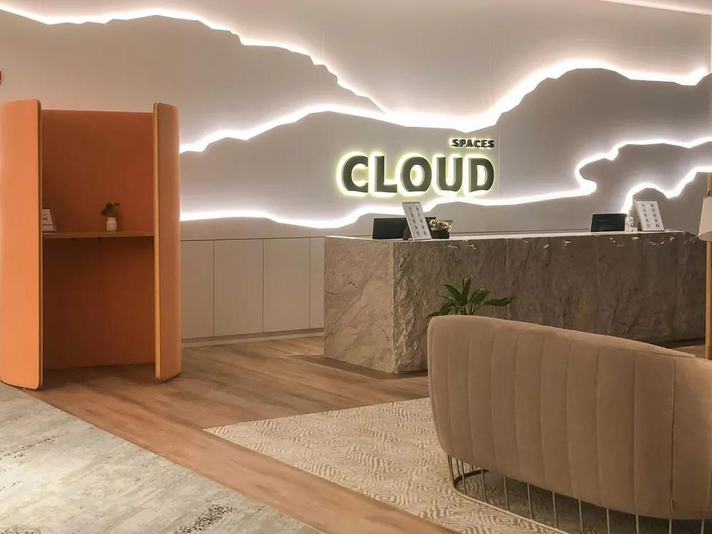 Light and Smart Co-working Cloud Spaces Abu Dhabi Shared Space Design Appreciation.